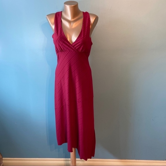 Smart set women’s fuchsia asymmetrical  dress in size‎ medium - Picture 1 of 9